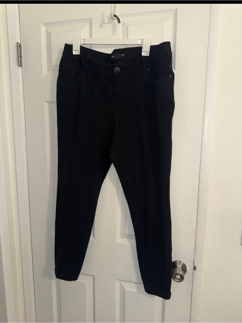 torrid Black Stretch Skinny Pants